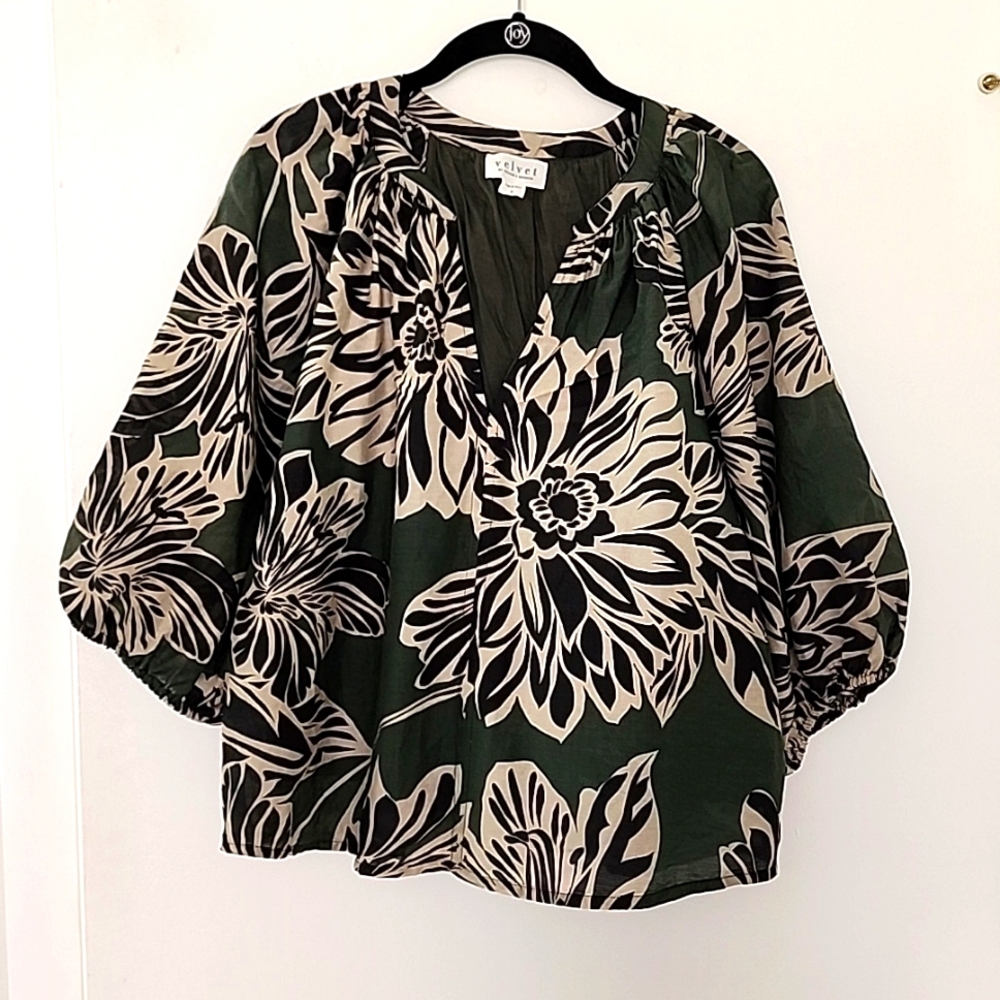 Velvet by Graham & Spencer Paola Dark floral silk blend top